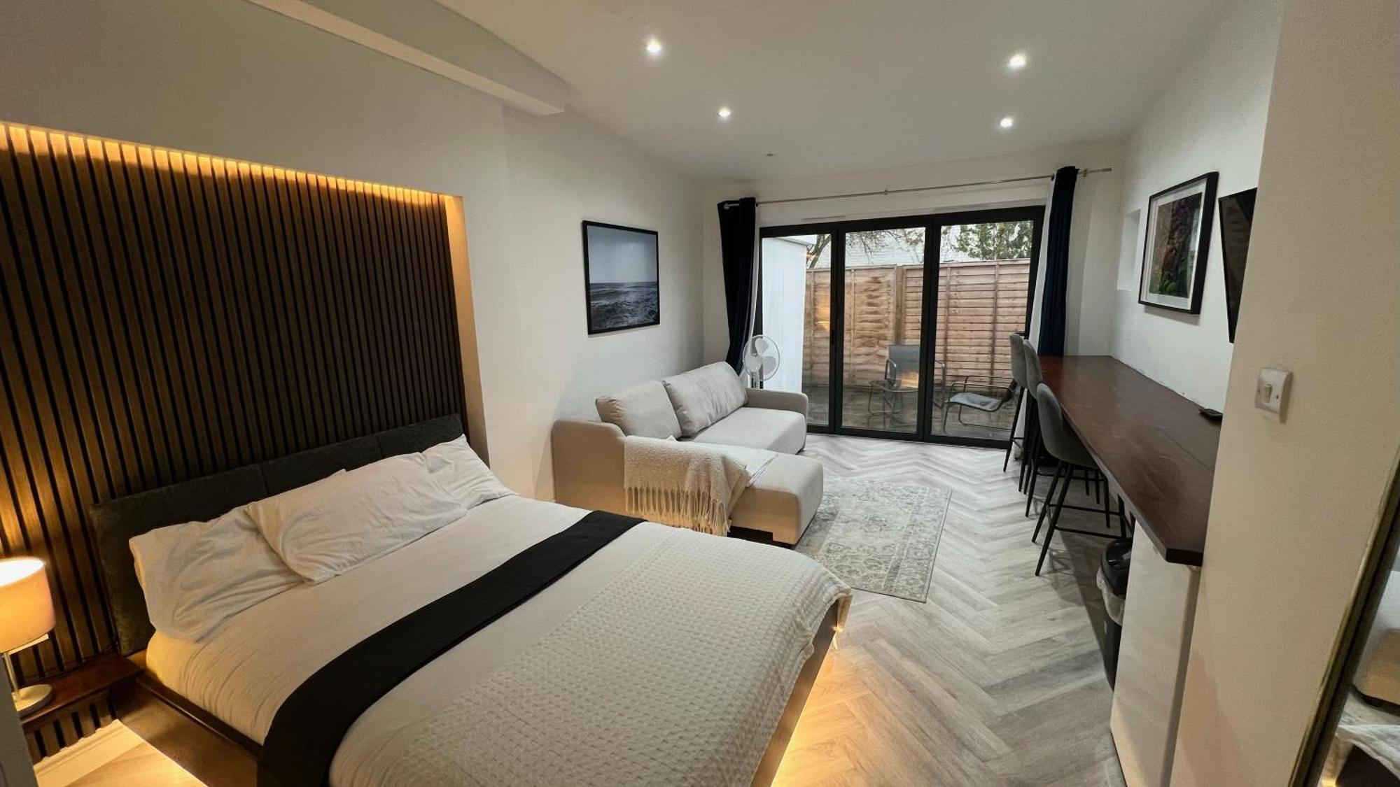 London Studios And Suites Harrow Luaran gambar